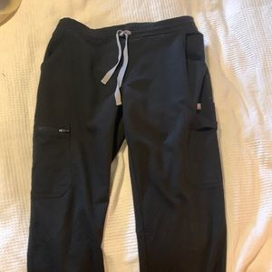 Figs Yola Skinny Black
